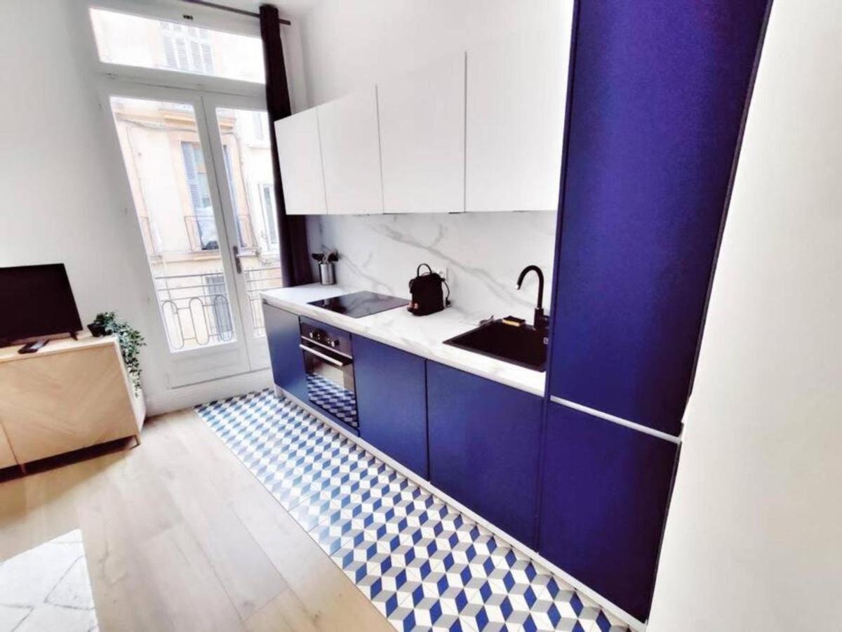 Standing Plein Centre Aix Appartement